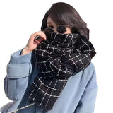 Luxury brand Winter New Carriage Scarf Warm Shawl Thicken Tassels Horse cashmere-like fashion show poncho cape womens pashmina